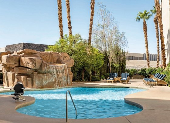 Hampton Inn Tropicana