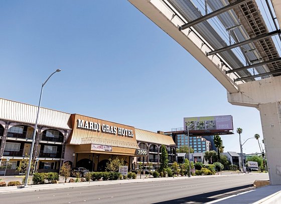 Mardi Gras Hotel & Casino