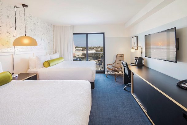 Hotel Erwin - Wohnbeispiel Standard City View 2 Queen Beds (Zimmercodierung UG4)