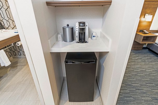 Holiday Inn Express Hotel & Suites Hollywood Walk of Fame, an IHG Hotel - Wohnbeispiel Standard Room