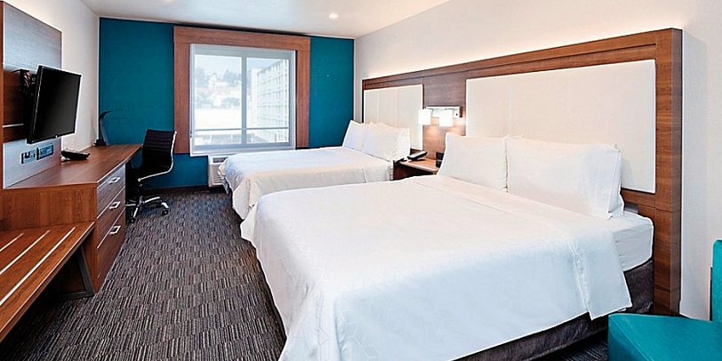 Holiday Inn Express Hotel & Suites Hollywood Walk of Fame - Wohnbeispiel Standard Room 2 Queen Beds (Zimmercodierung UG4)