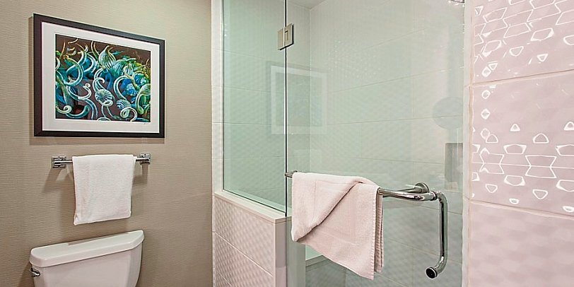 Holiday Inn Express Hotel & Suites Hollywood Walk of Fame