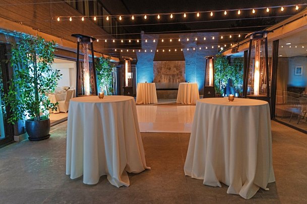 Luxe Sunset Boulevard Hotel