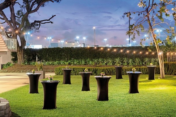 Hyatt Regency Los Angeles International Airport