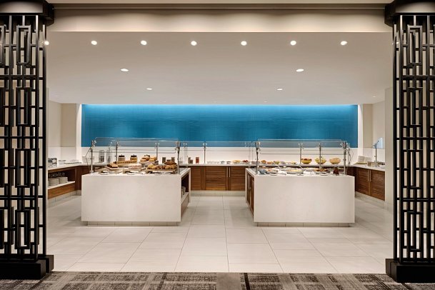 Hyatt Regency Los Angeles International Airport