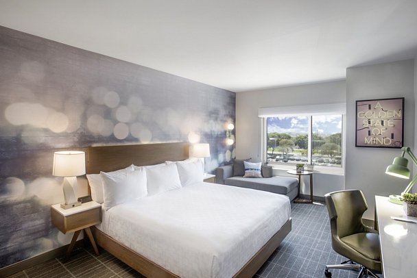 Cambria Hotel LAX - Wohnbeispiel Standard (Zimmercodierung UG1)