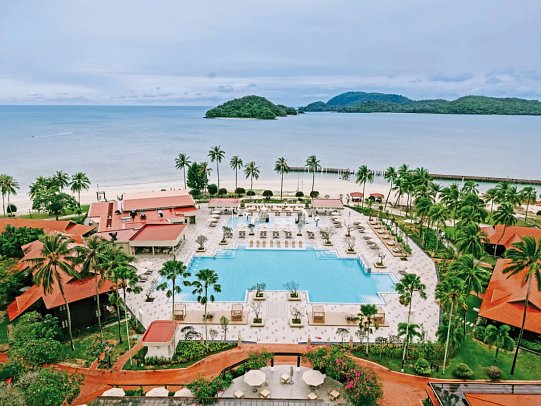 Pelangi Beach Resort & Spa