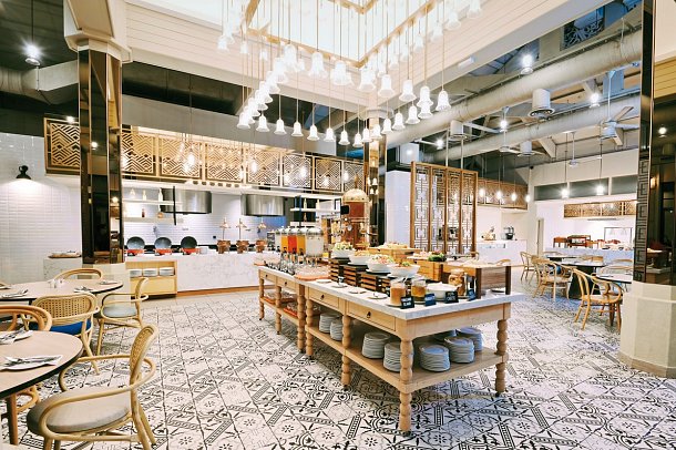 Pelangi Beach Resort & Spa