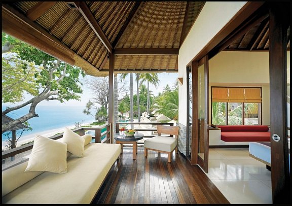 Qunci Villas Hotel - Beispiel Terrasse Ocean View (Zimmercodierung UBM)