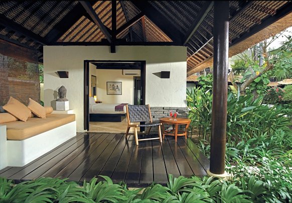 Qunci Villas Hotel - Beispiel Terrasse Garden View (Zimmercodierung UB2)