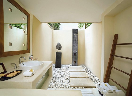 Qunci Villas Hotel - Beispiel Bad Ocean View (Zimmercodierung UBM)