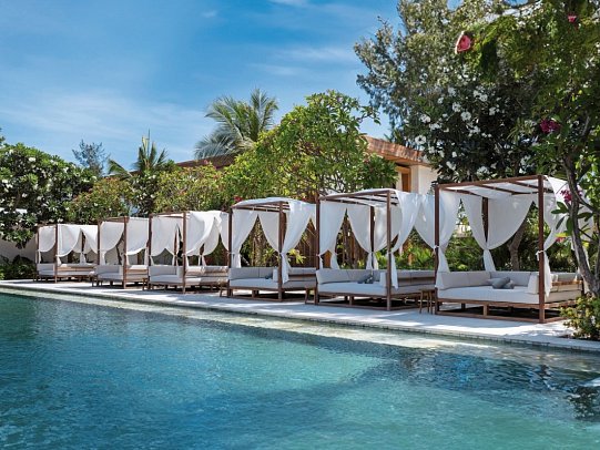 Cocana Resort