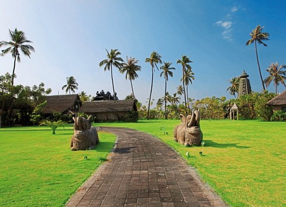 Tugu Lombok
