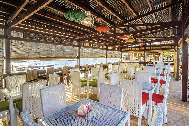 Kura Kura Beach Resort - Restaurant