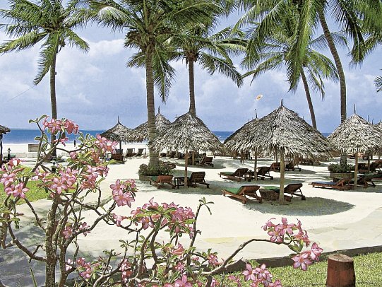 Pinewood Beach Resort & Spa