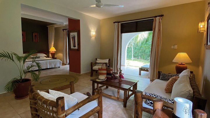 Pinewood Beach Resort & Spa