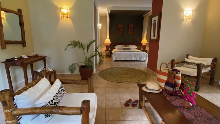 Pinewood Beach Resort & Spa