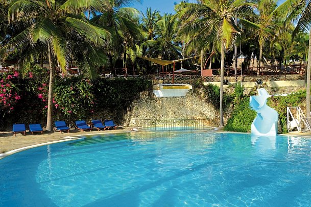 Voyager Beach Resort