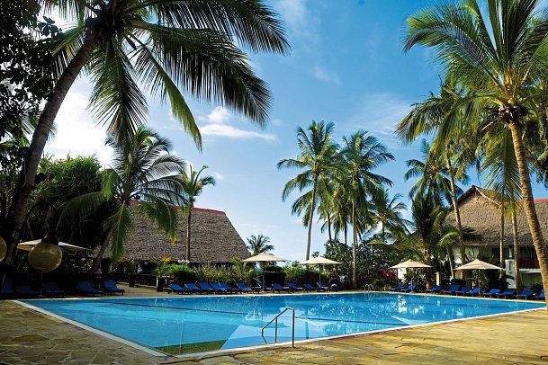 Voyager Beach Resort