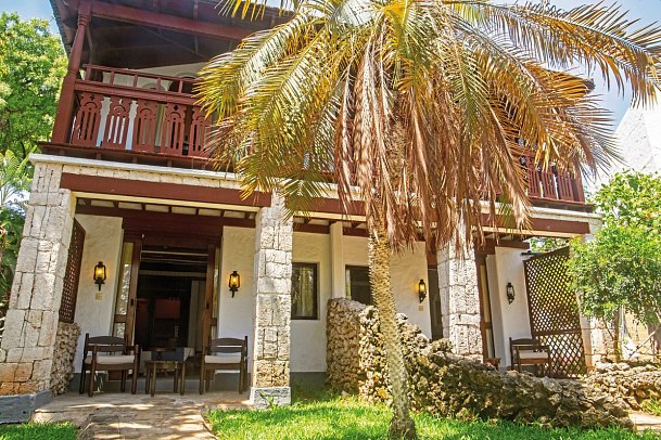 Serena Beach Resort & Spa