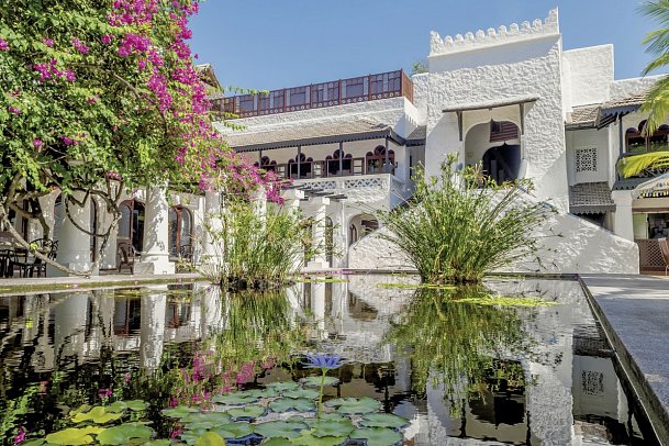 Serena Beach Resort & Spa