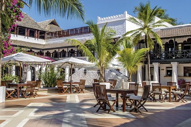 Serena Beach Resort & Spa