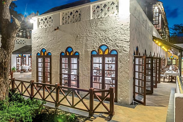 Serena Beach Resort & Spa