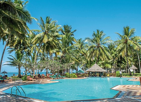 Serena Beach Resort & Spa