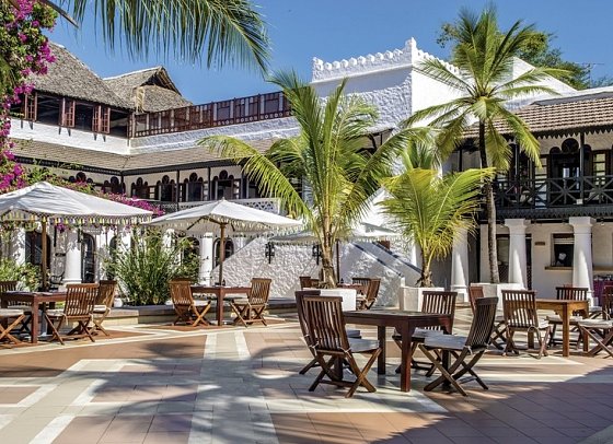 Serena Beach Resort & Spa