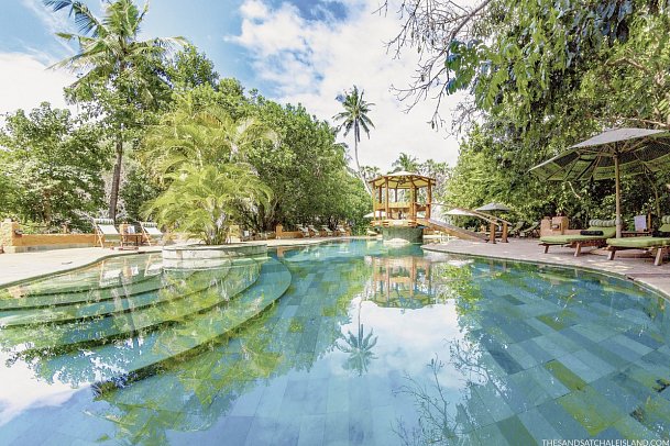 Nomad Beach Resort