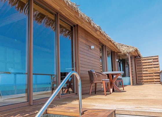 Princess Senses the Mangrove - Wohnbeispiel Overwater Villa with Infinity Pool (Zimmercodierung VB1)