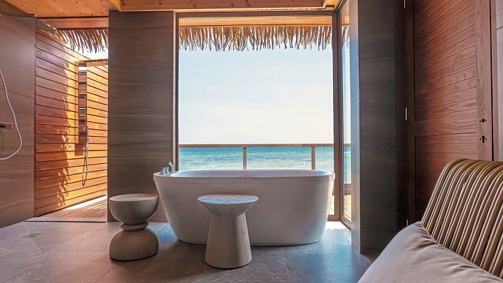 Princess Senses the Mangrove - Wohnbeispiel Overwater Villa with Infinity Pool (Zimmercodierung VB1)