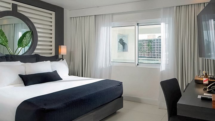 S Hotel Montego Bay - Wohnbeispiel Mini King Room (Zimmercodierung UG1)