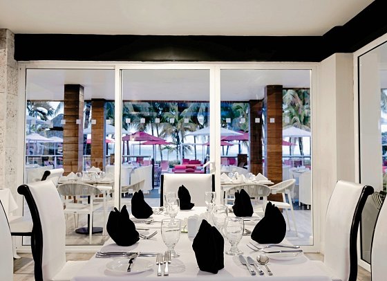 S Hotel Montego Bay