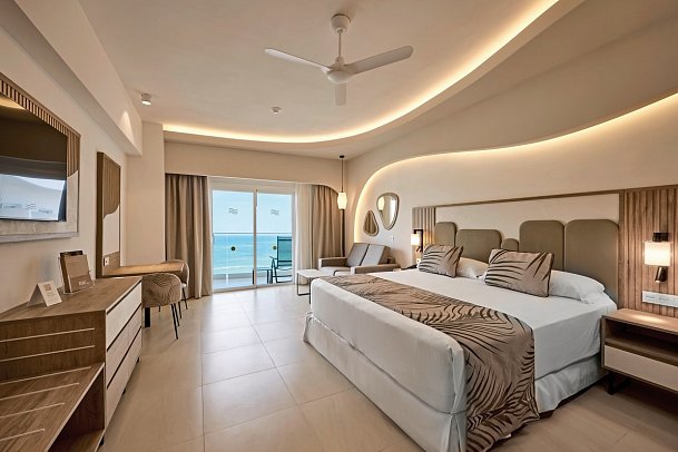 RIU Palace Aquarelle - Wohnbeispiel Junior Suite Sea Side (Zimmercodierung JBC)