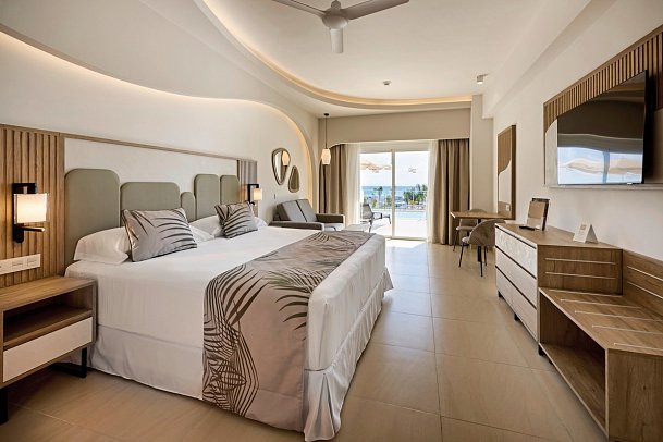 RIU Palace Aquarelle - Wohnbeispiel Junior Suite Swim Out (Zimmercodierung J1Q)