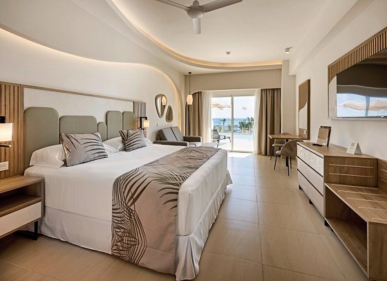 RIU Palace Aquarelle - Wohnbeispiel Junior Suite Swim Out (Zimmercodierung J1Q)