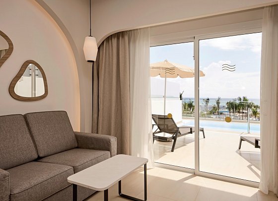 RIU Palace Aquarelle - Wohnbeispiel Junior Suite Swim Out (Zimmercodierung J1Q)