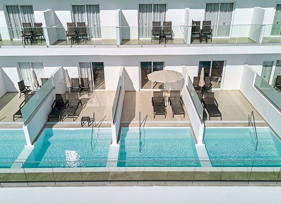 RIU Palace Aquarelle - Wohnbeispiel Junior Suite Swim Out (Zimmercodierung J1Q)