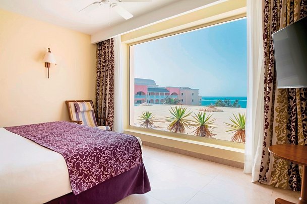 Iberostar Selection Rose Hall Suites - Wohnbeispiel Family Suite Ocean View (Zimmercodierung UB7)