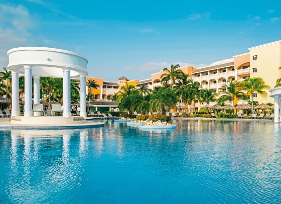 Iberostar Selection Rose Hall Suites