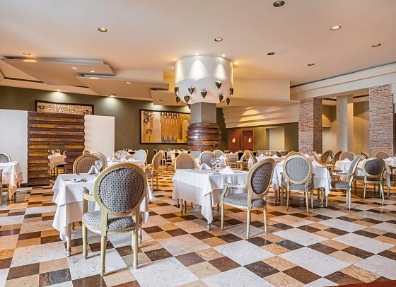 Iberostar Selection Rose Hall Suites