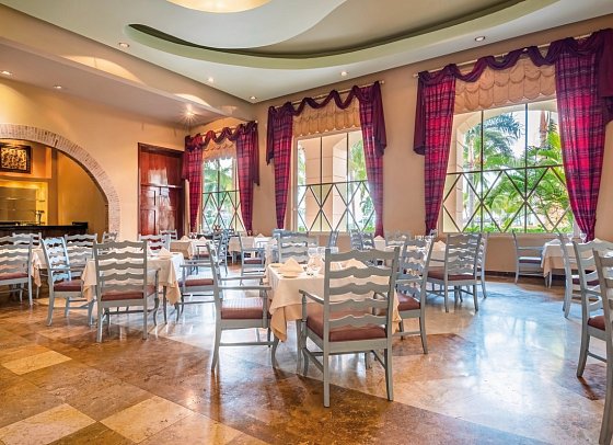 Iberostar Selection Rose Hall Suites