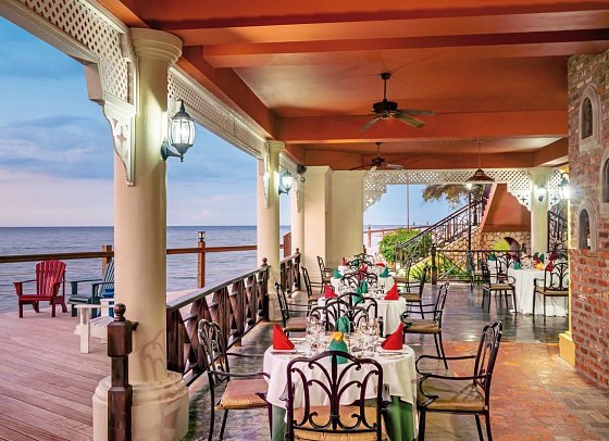 Royalton CHIC Jamaica Paradise Cove, An Autograph Collection All-Inclusive Resort