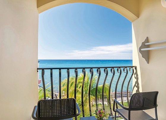 Royalton CHIC Jamaica Paradise Cove, An Autograph Collection All-Inclusive Resort - Wohnbeispiel Luxury Ocean Front (Zimmercodierungen DUO & JU2)