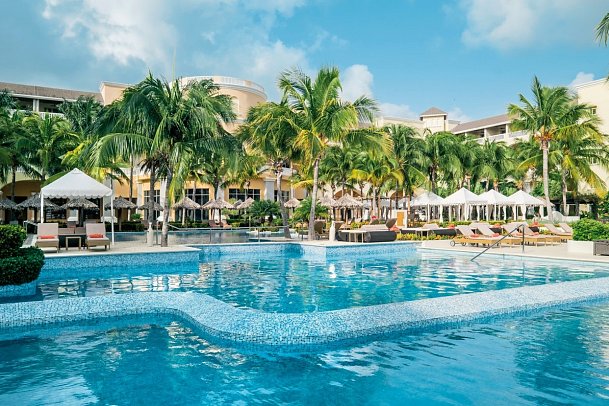 JOIA Rose Hall by Iberostar