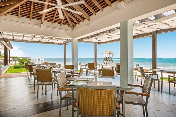 JOIA Rose Hall by Iberostar