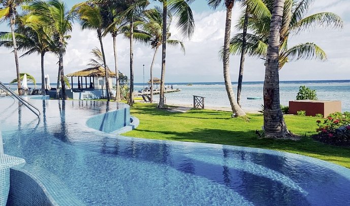 Zoëtry Montego Bay Jamaica - Wohnbeispiel Junior Suite Swim Out Ocean View (Zimmercodierung JBQ)