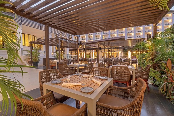 Royalton Hideaway Blue Waters, An Autograph Collection All-Inclusive Resort