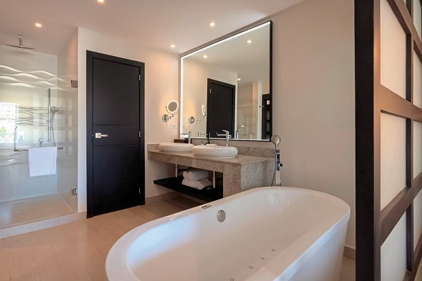 Royalton Hideaway Blue Waters, An Autograph Collection All-Inclusive Resort - Wohnbeispiel Luxury Junior Suite Ocean View Diamond Club (Zimmercodierung JLM)